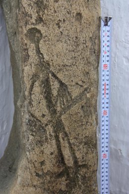 Archivo - Estela prehistórica de Mirasiviene