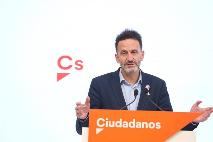 Archivo - El portavoz adjunto de Ciudadanos en el Congreso de los Diputados, Edmundo Bal, ofrece una rueda de prensa tras la reunión del Comité Permanente de Ciudadanos en la sede del partido, en Madrid (España), a 19 de octubre de 2020.