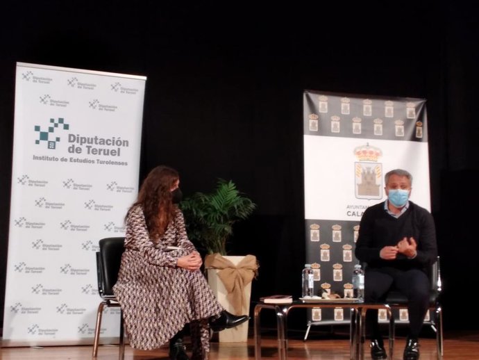 Comienza 'Calamocha lee' con el periodista Vicente Vallés como primer invitado.