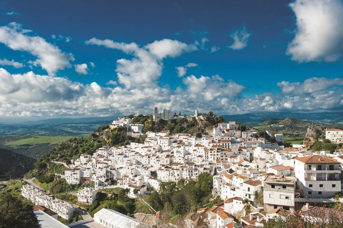 Archivo - Vista del pueblo de Casares.