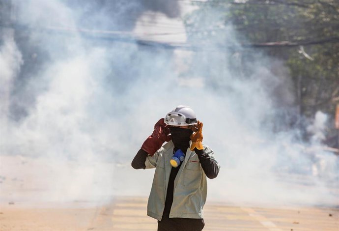 Protestas contra el golpe de Estado en Birmania
