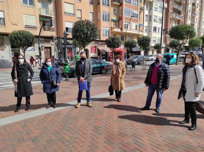 El PP de Logroño junto a vecinos de la zona centro de la capital