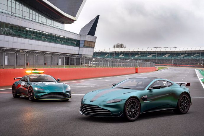 Aston Martin celebra su regreso a la Fórmula 1 y lanza el Vantage F1 Edition.