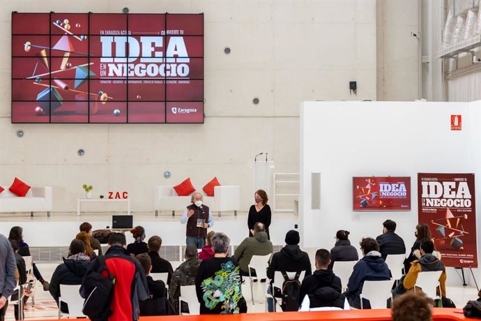 El Ayuntamiento forma a los 30 emprendedores del programa "Convierte tu idea en un negocio"