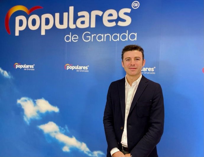 Granada.- Saavedra subraya que "gracias a la gestión del PP" se desbloquea el Parque Automovilismo para Pajaritos