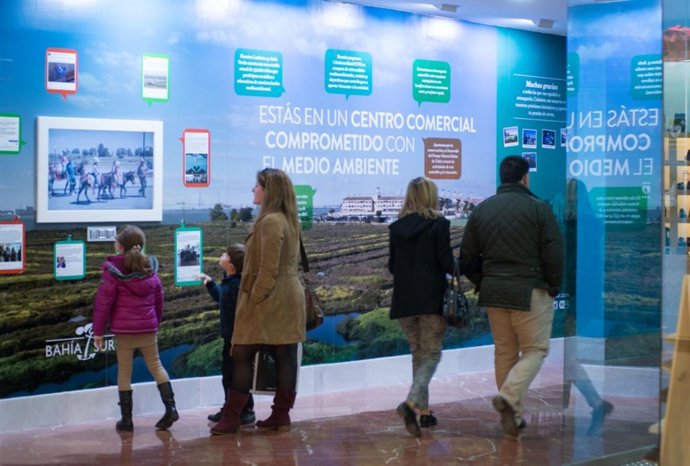 El centro comercial Bahía Sur, uno de los principales motores económicos de la provincia de Cádiz, desarrolla a lo largo del año distintos planes de concienciación ambiental.