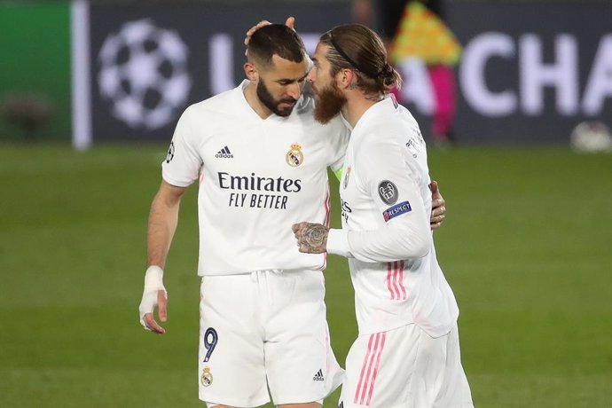 16 March 2021, Spain, Madrid: Real Madrid's Sergio Ramos and teammate Karim Benzema celebrate a goal during the UEFA Champions League round of 16 second leg soccer match between  Real Madrid and Atalanta BC at Estadio Alfredo Di Stefano. Photo: Indira/D