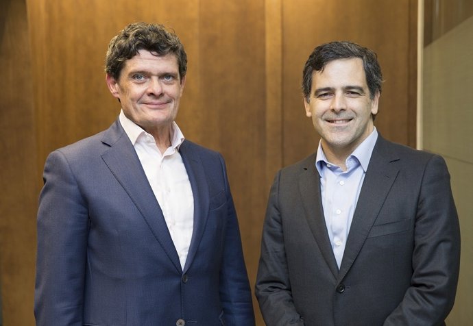 Archivo - El presidente de Sareb, Jaime Echegoyen, y el futuro consejero delegado, Javier García del Río