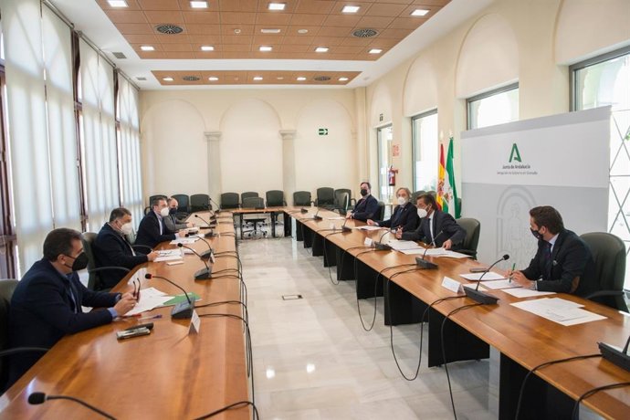 Comisión mixta de seguimiento de los cortes de luz de la Junta