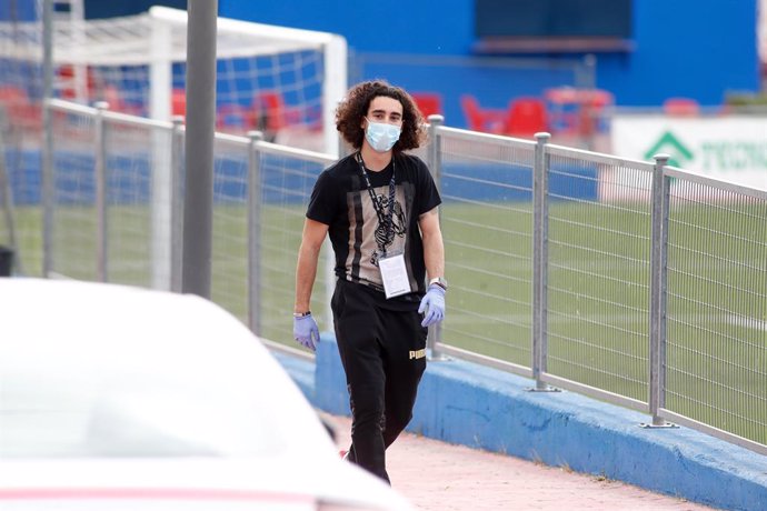 Archivo - Marc Cucurella of Getafe arrives to take a medical test at Ciudad Deportiva of Getafe CF to check the state of their health before starting the training phase during Phase 0 of de-confinement due to the state of alarm decreed in Spain by coron