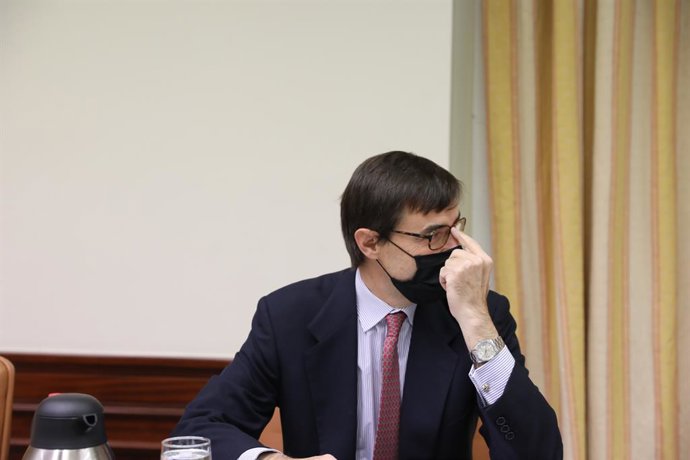 Archivo - El secretario de Estado para la Unión Europea, Juan González-Barba Pera, comparece en la comisión Mixta para la Unión Europea del Congreso de los Diputados, en Madrid (España), a 9 de diciembre de 2020. Durante la comisión se desarrollará un d