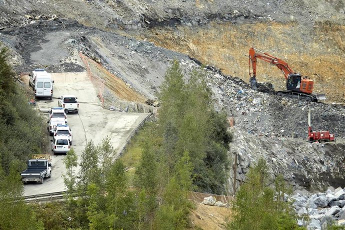 Archivo - Vista general del vertedero de Zaldibar