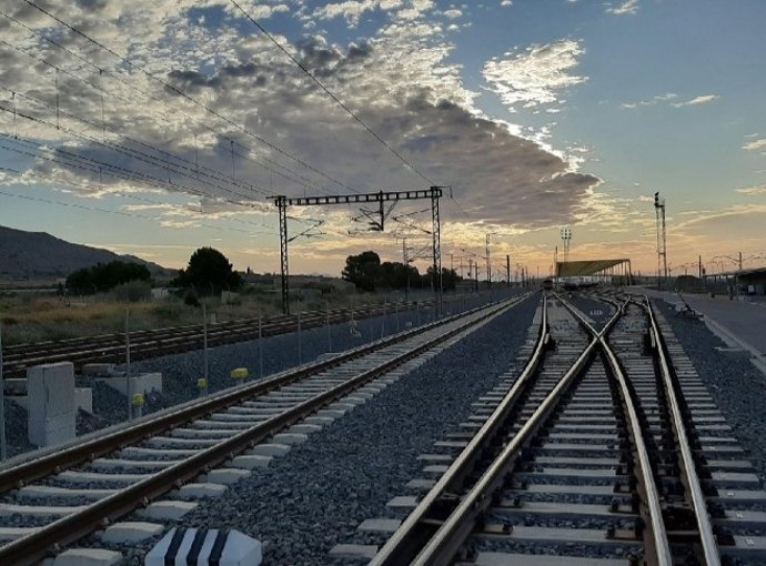 Imagen de un desvío en una Línea de Alta Velocidad