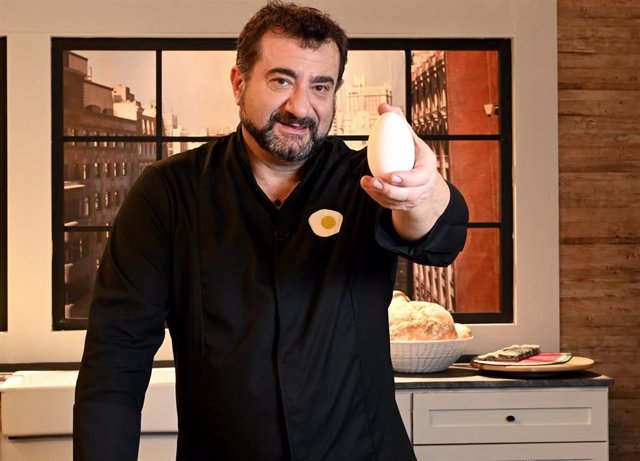Canal Cocina pone en marcha su escuela de cocina con Sergio Fernández como profesor