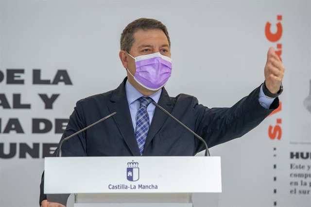 El presidente de Castilla-La Mancha, Emiliano García-Page, inaugura el Centro de Recepción de Turistas de Munera