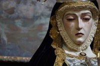 La hermandad de la Soledad de Granada podrá liberar un preso por Semana Santa