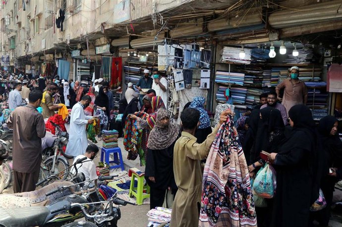 Archivo - Karachi, en Pakistán, durante la pandemia de COVID-19. 