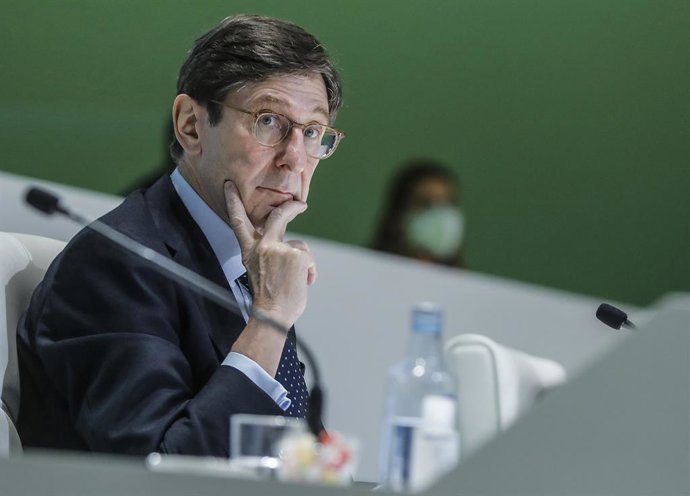 El presidente de Bankia, José Ignacio Goirigolzarri, interviene durante la Junta General Ordinaria de Accionistas de Bankia, en el Palacio de Congresos de Valencia, Comunidad Valenciana (España), a 23 de marzo de 2021. 