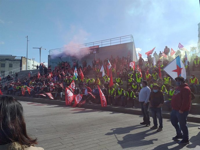 Asamblea de trabajadores del sector Metal de la provincia de Pontevedra, celebrada en Vigo.