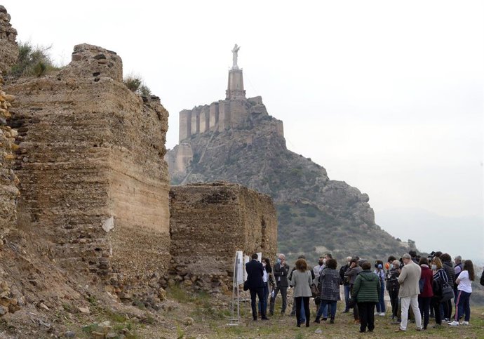 Visita al Castillejo de Monteagudo