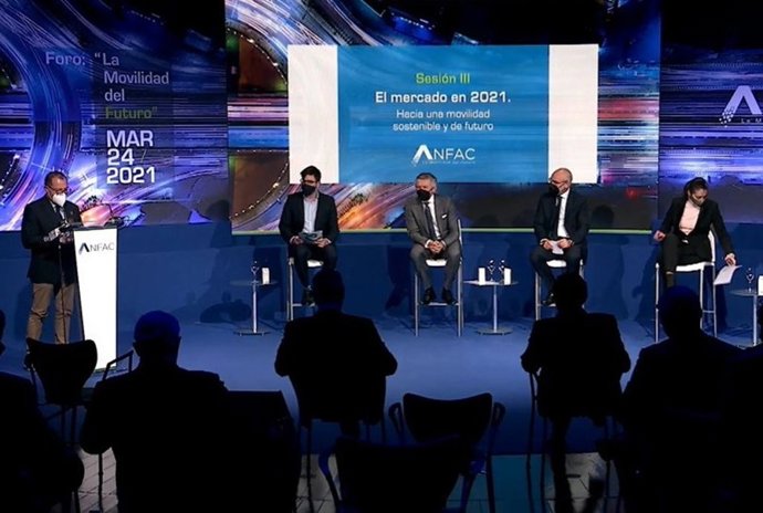 Imagen de la mesa en el foro de Anfac.