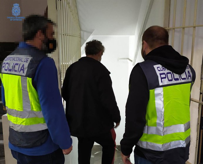 Uno de los detenidos por más de medio centenar de robos en vehículos en Palma.