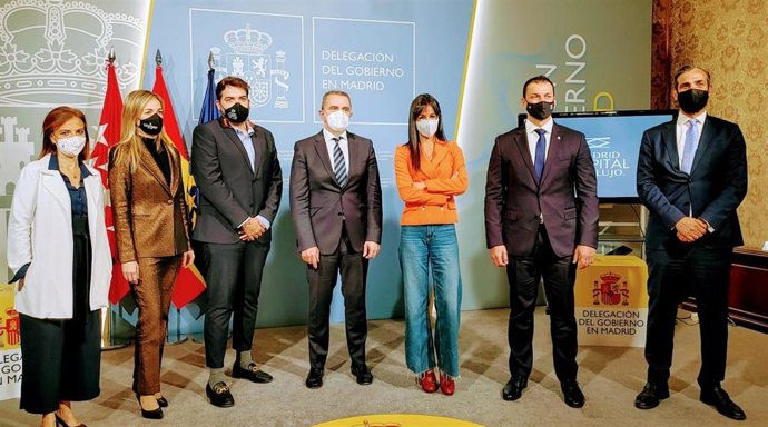 El delegado del Gobierno en Madrid, José Manuel Franco; el ministro de Presidencia de Andorra, Jordi Gallardo; el secretario de Estado de Turismo, Fernando Valdés; y vicealcaldesa de Madrid, Begoña Villacís, en la presentación de 'Madrid Capital del Luj