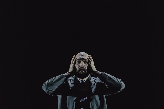 El contratenor Xavier Sabata en Winterreise, de Schubert, dirigido por Rafael R. Villalobos