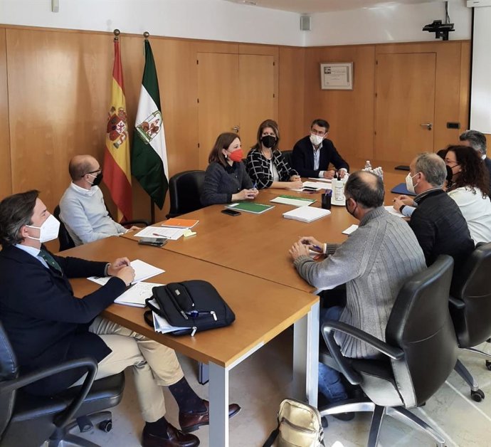 Nota De Prensa La Junta Y El Aula Del Mar Trabajan En La Sostenibilidad De La Asociación