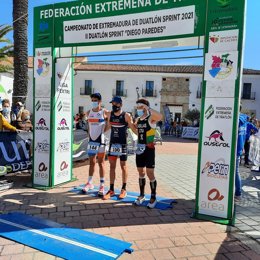 El estudiante de la UCAV, Casillas (d) en la prueba extremeña.