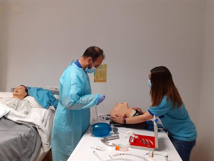 Uno de los participantes en el Examen Clínico Objetivo Estructurado.