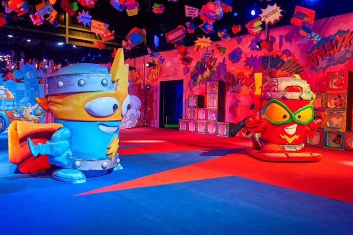 La primera exposición oficial dedicada a SuperThings se puede visitar en Ifema