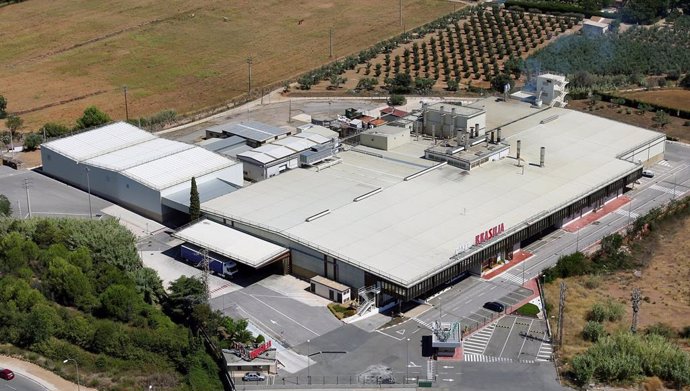 Archivo - Fábrica de Nestlé en Reus (Tarragona).