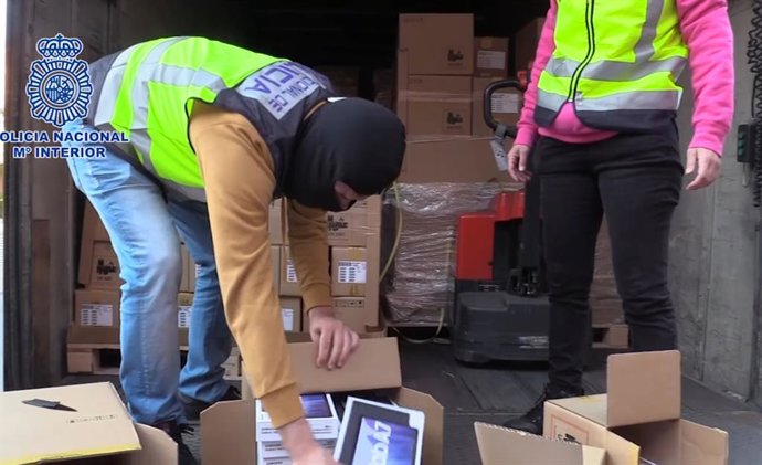 Detenido el alunicero 'El Troll' por robar un camión con móviles valorados en 4 millones