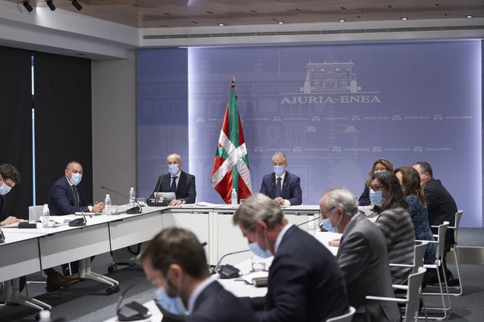 Archivo - Reunión del consejo asesor del LABI en Vitoria.