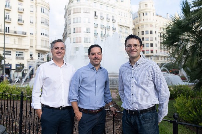 Archivo - De izquierda a derecha: Vicent Soler, CEO; Javier Grau, COO; Javier López, CTO de Kenmei Technologies