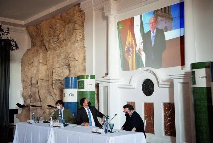 Foro motivacional en Lebrija organizado por Diputación y CES