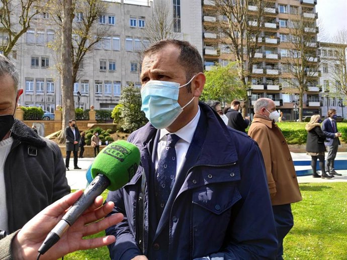 El alcalde de Cangas de Onís, José Manuel González, en Oviedo.