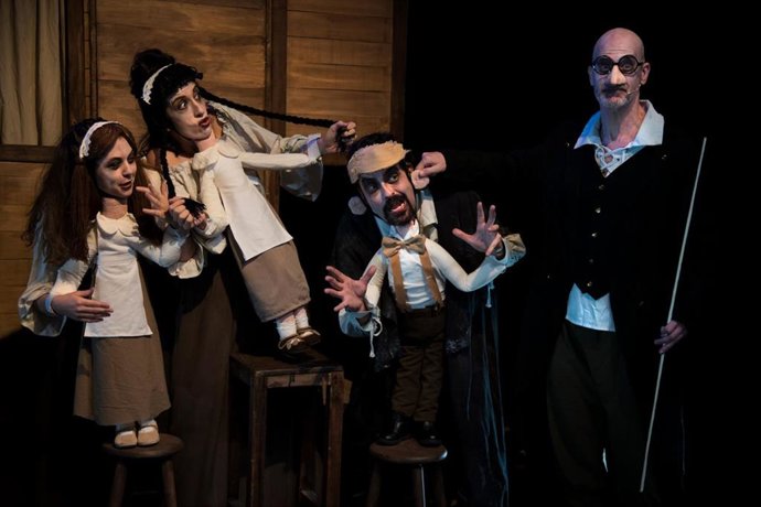 Np El Teatro Cánovas Celebra El Día Mundial Del Teatro Con La Leyenda De Sleepy Hollow, De La Andaluza Teatrasmagoria