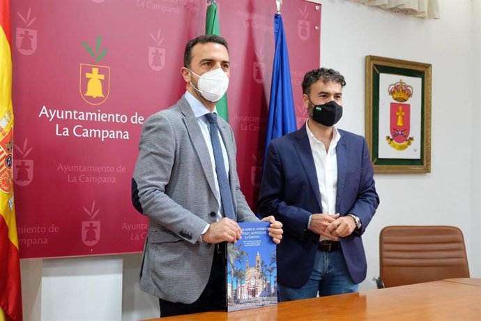 Millán, con el alcalde de La Campana