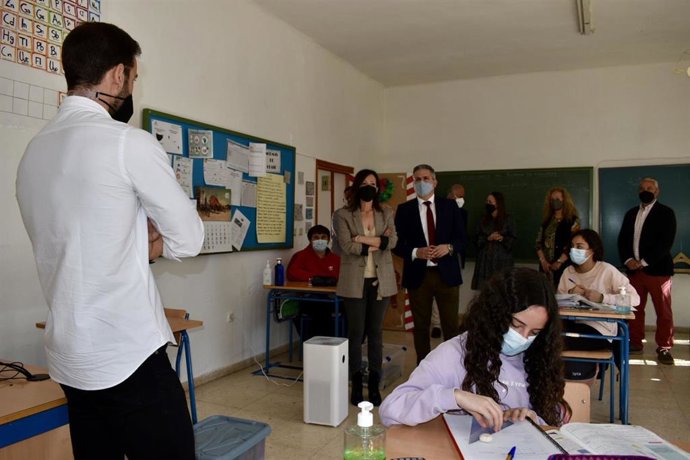 Visita al colegio San Gabriel.