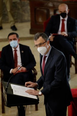 El exalcalde de Murcia, José Ballesta, en primer plano