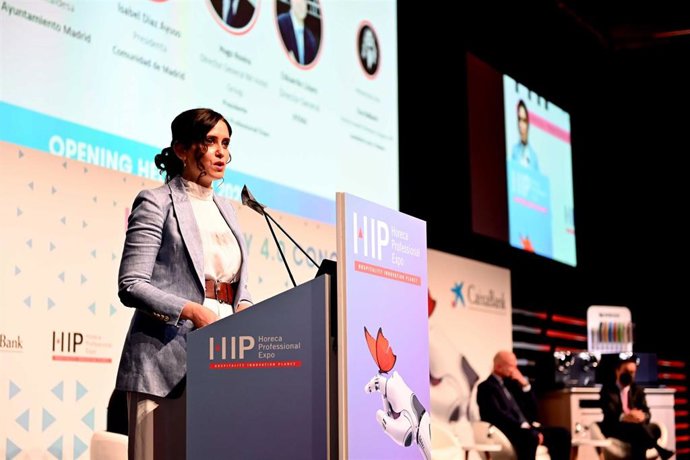 La presidenta de la Comunidad de Madrid, Isabel Díaz Ayuso, durante un evento de HIP-Horeca Professional Expo 2021