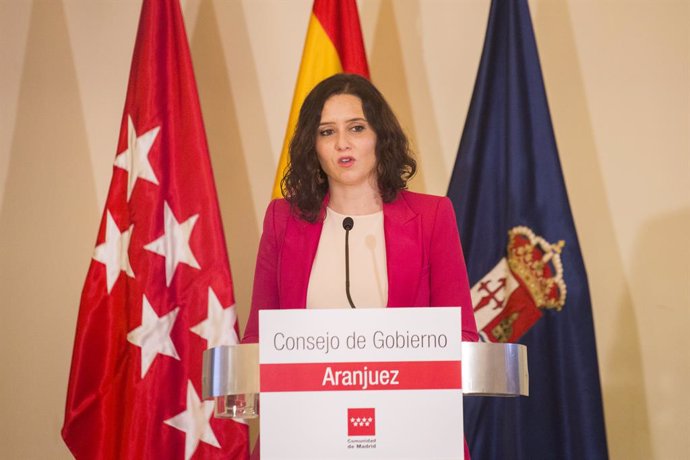 La presidenta de la Comunidad de Madrid, Isabel Díaz Ayuso, interviene en una rueda de prensa tras una reunión del Consejo de Gobierno, que hoy se celebra en Aranjuez, Madrid (España), a 24 de marzo de 2021.