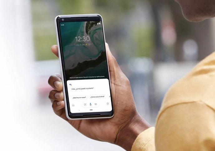 Archivo - Asistente de Google en el móvil