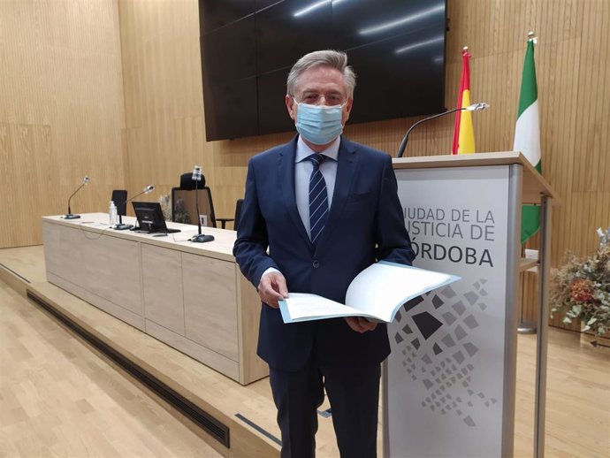 Archivo - El presidente de la Audiencia Provincial de Córdoba, Francisco de Paula Sánchez Zamorano.