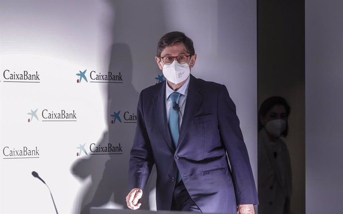 El presidente de CaixaBank, José Ignacio Goirigolzarri, a su llegada a una rueda de prensa en la Sede social de CaixaBank, en la Sede social de CaixaBank, Valencia, Comunidad Valenciana, (España), a 26 de marzo de 2021. El proceso de fusión de CaixaBank