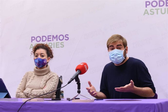 Lluisa Nogueira y Daniel Ripa.
