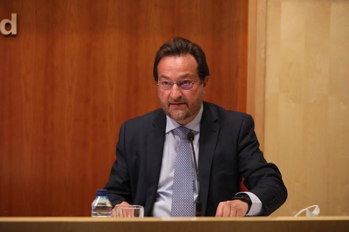 El director gerente del Isabel Zendal, Fernando Prados durante una rueda de prensa convocada ante los medios, en Madrid, (España), a 26 de marzo de 2021. Durante la rueda de prensa se han anunciado dos nuevas zonas básicas de salud, Vicálvaro-artilleros