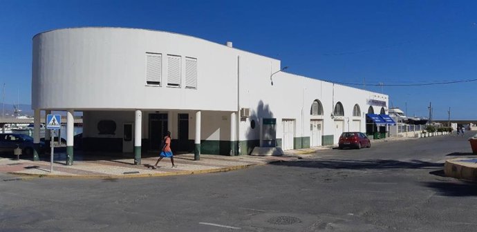 Lonja del puerto de Roquetas de Mar